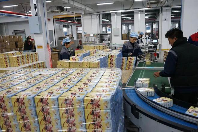卡难求” 成爆款竟然是开化出品！CQ9电子专用平台哪吒卡牌 “一(图2)