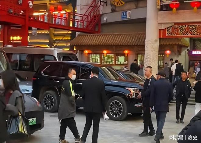 得像民工网友:这熊样在俺村难找媳妇CQ9电子赵本山儿子开罕见豪车穿(图8) 得像民工网友:这熊样在俺村难找媳妇CQ9电子赵本山儿子开罕见豪车穿(图8)